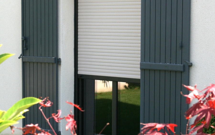 Volets battants roulants et occultants &agrave;&nbsp;Saint-Maur-des-Fossés